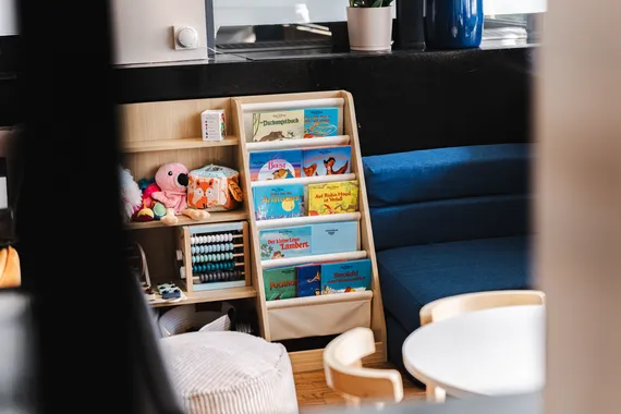 Spielbereich für Kinder im Restaurant AURO Langen – familienfreundlich